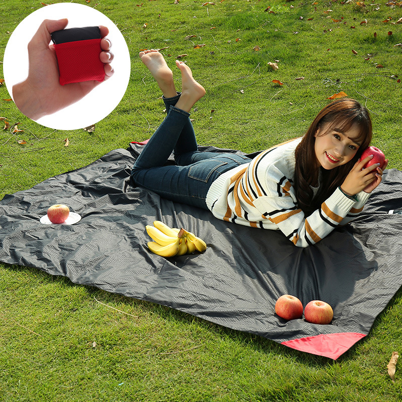 Waterproof Moistureproof Folda - огляд і ціна Outdoor Camping Rug Waterproof